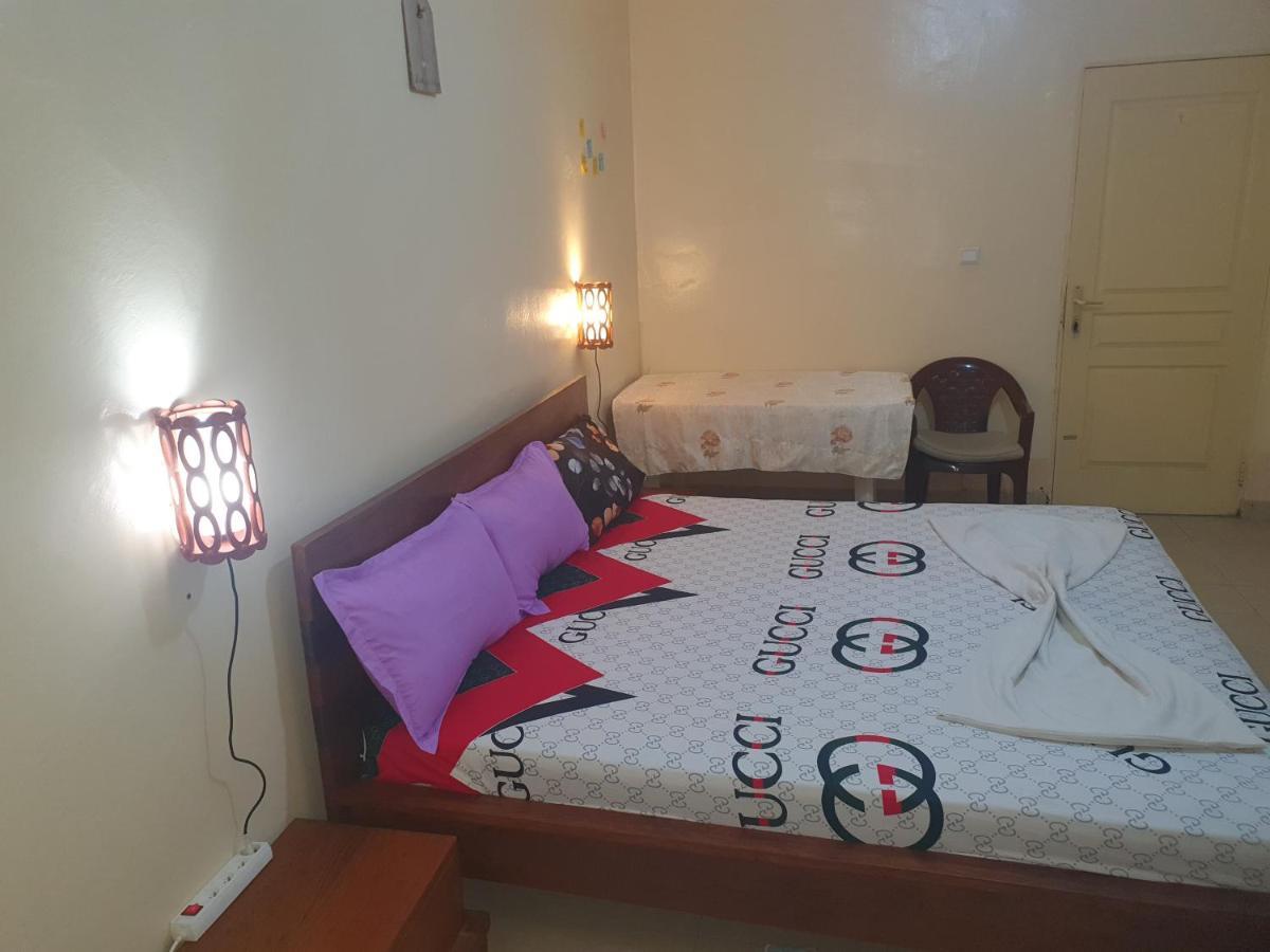 Ferienwohnung Jado House Dakar Exterior foto